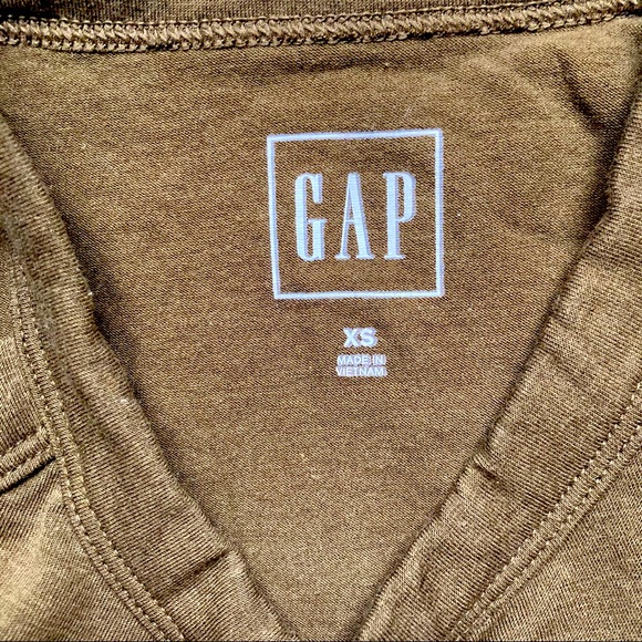 NWOT Gap Sleeveless Halter Neck Top in Oak Moss Green - Picture 5 of 5